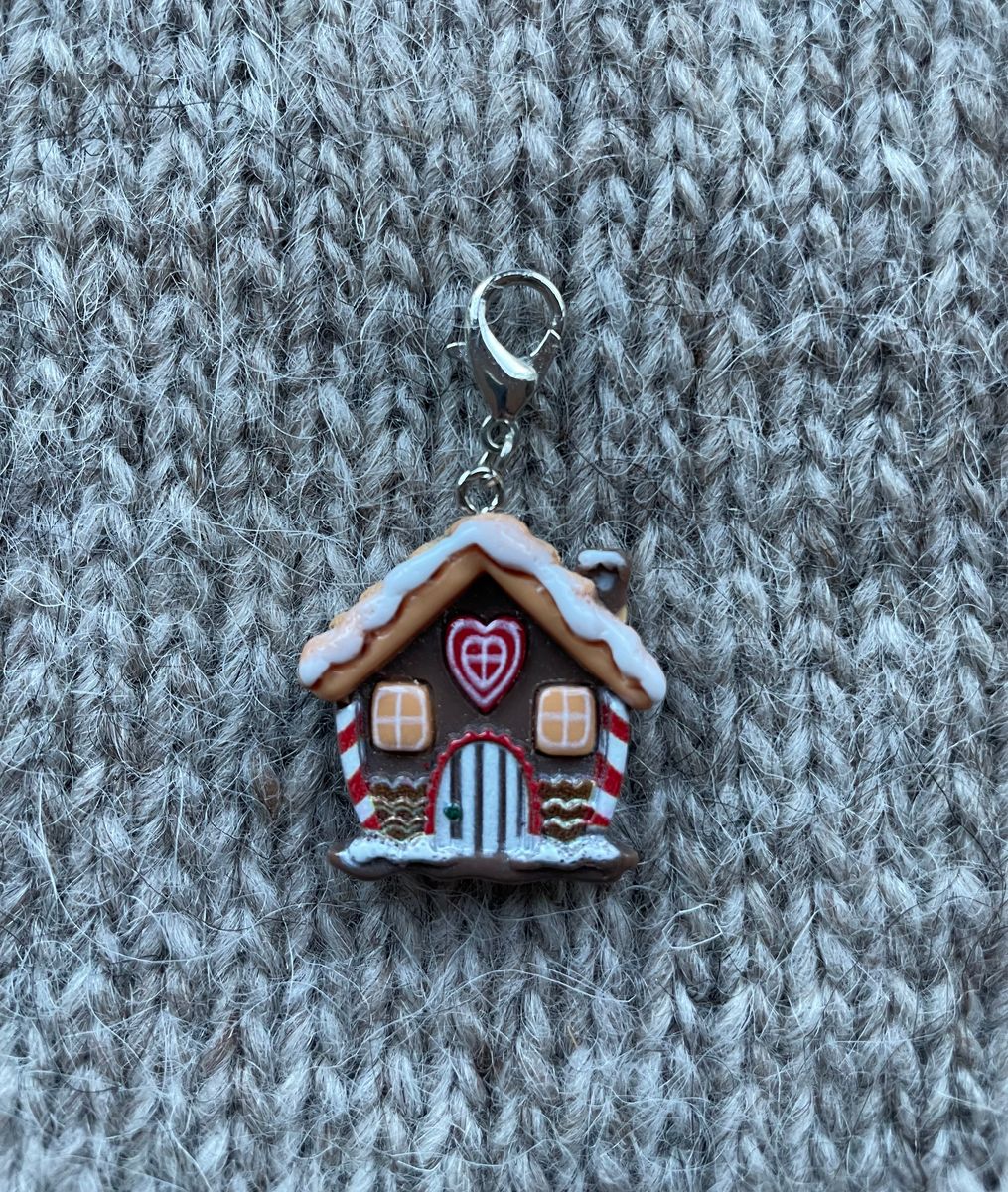 Maskemarkør Pepperkakehus m krok