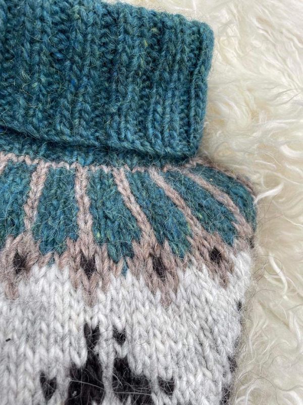 VILLMARKSGENSEREN teal heather- garnpakke